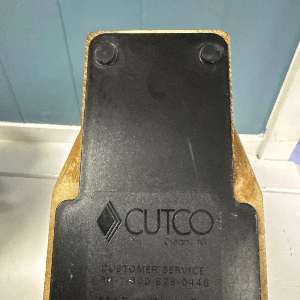 CUTCO Knife Block‎ 7 Slot Galley Set Honey Oak Made in the USA BLOCK ONLY